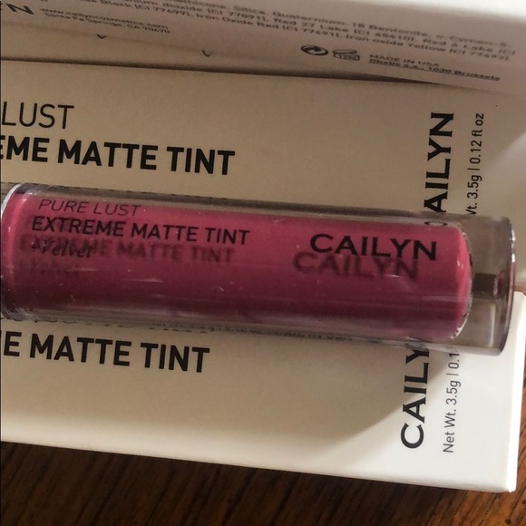 Pure Lust Extreme Matte Tint plus Velvet👄👄 - Picture 5 of 6